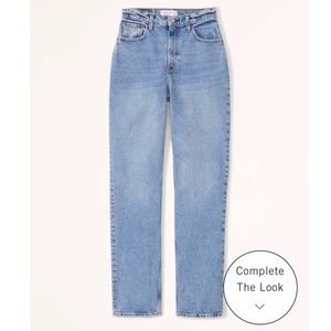 NWT - Abercrombie & Fitch Curve Love Ultra High Rise 90s Straight Jean!